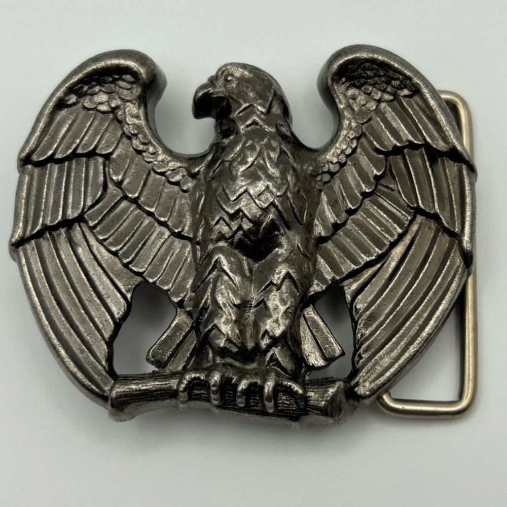 Vintage 1982 Avon Majestic Eagle Belt Buckle 2.5" W Pewter Silver Color